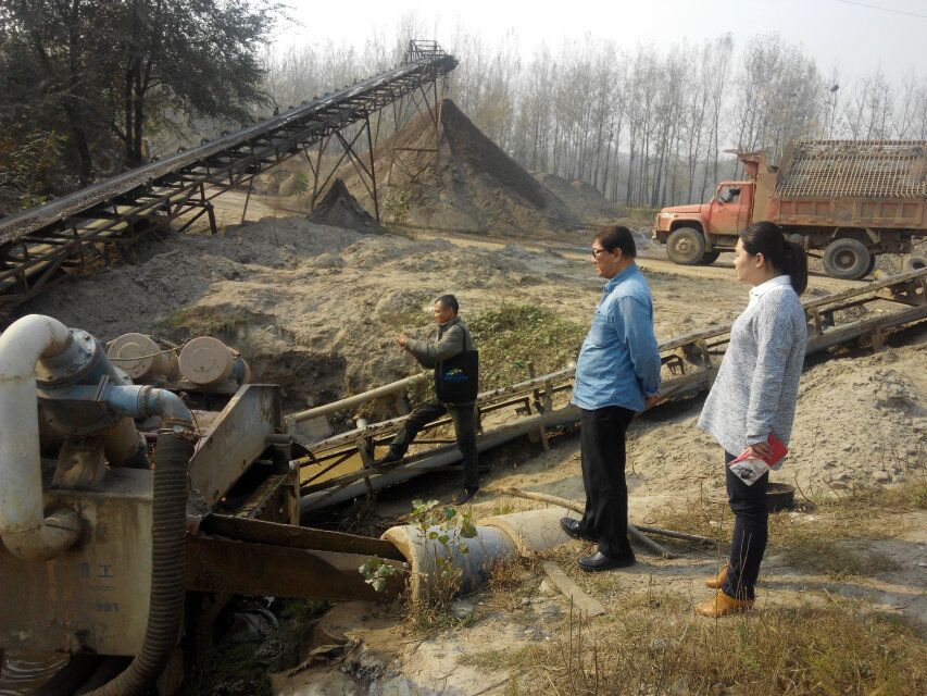 隆中重工考察現(xiàn)場(chǎng)